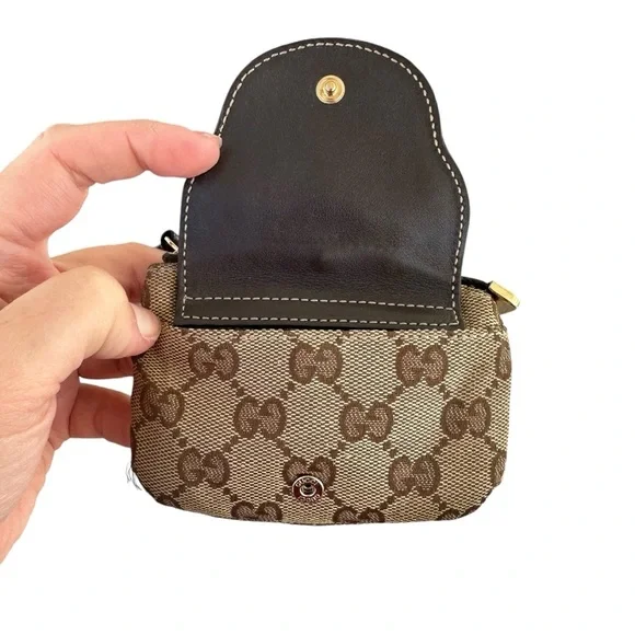 Authentic GUCCI Tan GG Monogram Canvas & Brown Leather Teddy Bear Card Holder - Picture 5 of 16